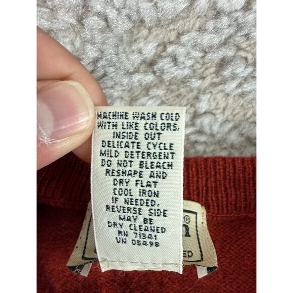 LL Bean Tall Size M Lambswool V Neck Sweater Red Long Sleeve Outdoor Casual - Picture 6 of 7